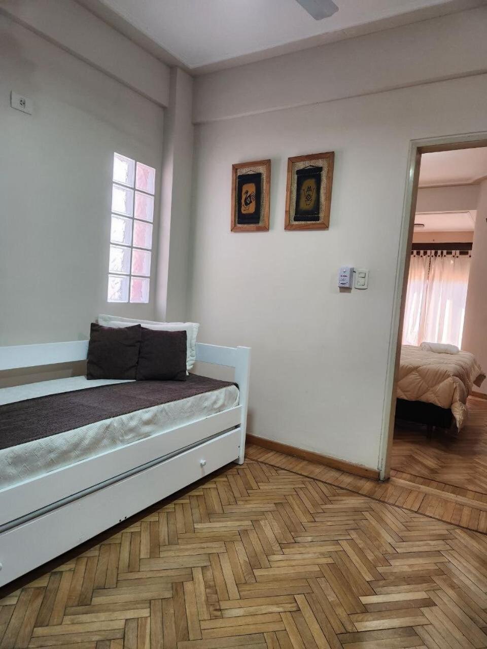 Casita De Tucuman Apart - Cochera Cercana San Miguel de Tucuman Ngoại thất bức ảnh